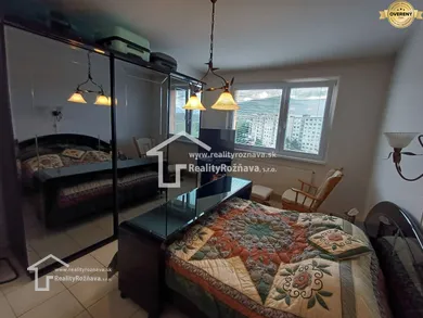 Na predaj 4-izbový byt, 91 m², Rožňava, Edelényska