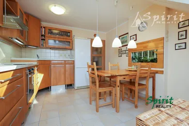 Na predaj 4-izbový byt, 108 m², Bernolákovo, Družstevná