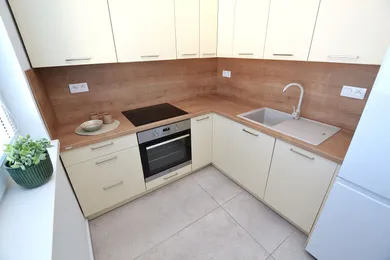 Na prenájom 2-izbový byt, 50 m², Poprad, 29. augusta
