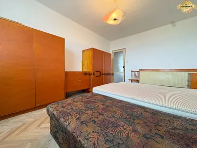 Na predaj 2-izbový byt, 62 m², Levice