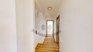 Na predaj 2-izbový byt, 53 m², Komárno, Mederčská