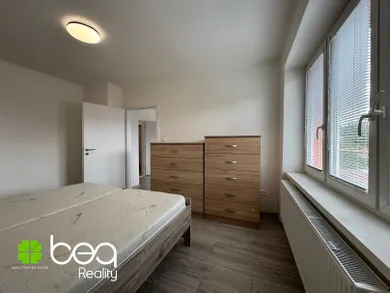 Na prenájom 1-izbový byt, 72 m², Levoča, Rozvoj