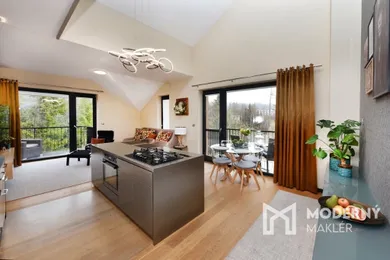 Eladó lakások, 4-szobás, Vysoké Tatry · €740 000