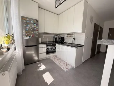 Byty na predaj 1-izbový, Kysucké Nové Mesto · €130 000
