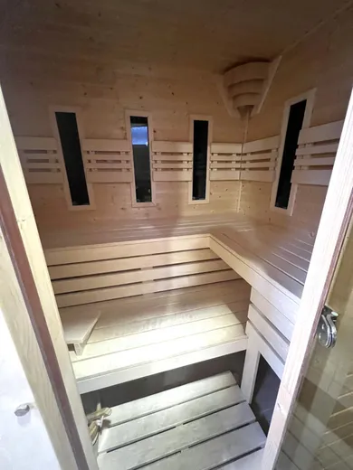 Na predaj objekt, 107 m², Omastiná