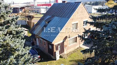Domy na sprzedaż, 3-pokojowe, Zvolen · €105 000