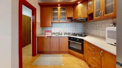Na prenájom 4-izbový byt, 71 m², Senec, Svätoplukova
