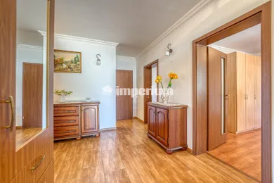 Na predaj 3-izbový dom, 150 m², Šamorín