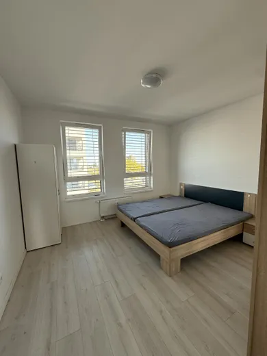 Na prenájom 3-izbový byt, 67 m², Trnava, Včelárska