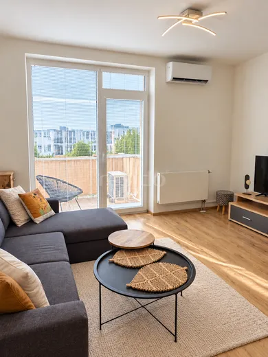 Квартиры в аренду, 1-комнатные, Bratislava-Devínska Nová Ves · €600