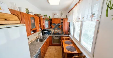 Eladó lakások, 2-szobás, Banská Bystrica · €179 000
