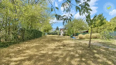 Na predaj rekreačný dom, 30 m², Nesvady