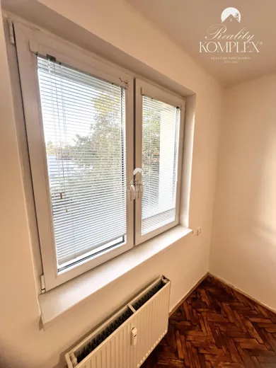 Na predaj 3-izbový byt, 64 m², Komárno