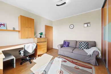 Na predaj 3-izbový byt, 69 m², Bratislava-Devínska Nová Ves