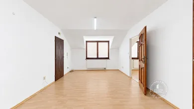 Na prenájom 2-izbový byt, 51 m², Stará Ľubovňa, Nám. sv. Mikuláša