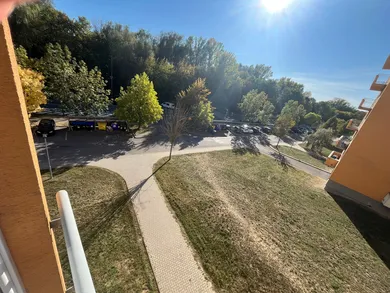 Na prenájom 2-izbový byt, 54 m², Trenčín, Východná