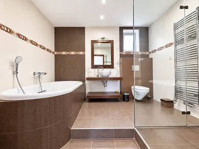 Na prenájom 3-izbový byt, 140 m², Bratislava-Staré Mesto, Palisády