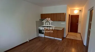 Eladó lakások, 1-szobás, Prešov · €134 900