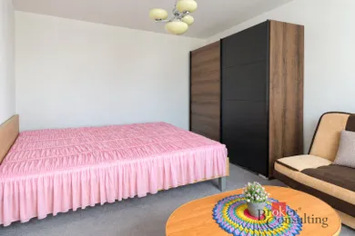 Na predaj 1-izbový byt, 39 m², Banská Bystrica, Tulská