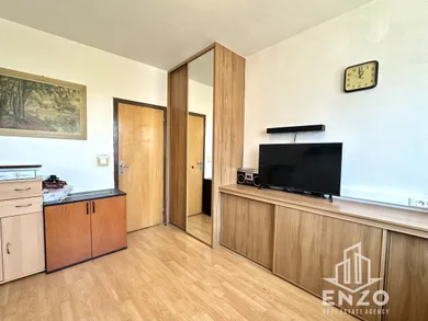 Na predaj 3-izbový byt, 69 m², Bratislava-Petržalka, Ševčenkova