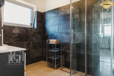 Na prenájom 3-izbový byt, 75 m², Nitra, Ružová