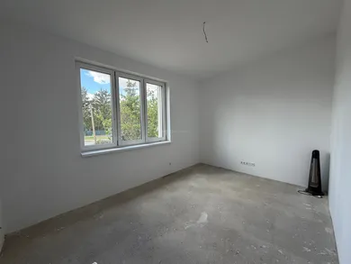 Na predaj 6-izbový dom