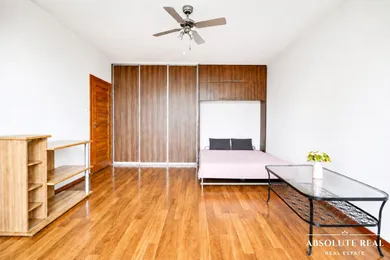 Na prenájom 1-izbový byt, 42 m², Bratislava-Ružinov, Vlčie hrdlo