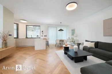 Mieszkania na wynajem, 4-pokojowe, Bratislava-Staré Mesto · €4200