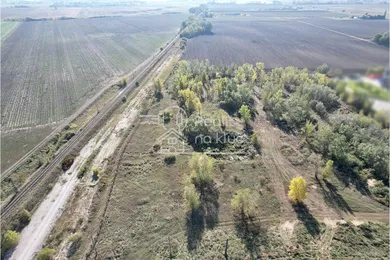 Na predaj pozemok, Nové Zámky, Komárňanská cesta