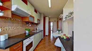 Na predaj 3-izbový byt, 65 m², Košice-Dargovských hrdinov, Postupimská