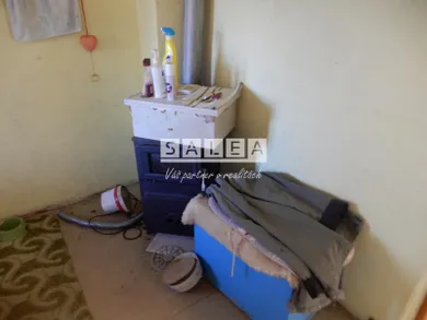 Na predaj rekreačný dom, Levice, -