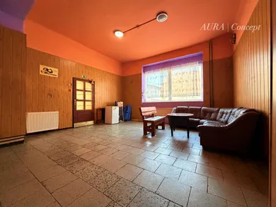 Na prenájom komerčné, 145 m², Turzovka, -