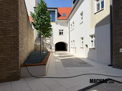 Na prenájom komerčné, 90 m², Trnava, Hornopotočná