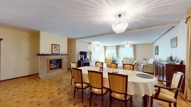 Na predaj 6-izbový dom, 520 m², Bratislava-Nové Mesto, Júnova