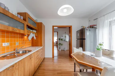 Na predaj 3-izbový dom, 125 m², Pušovce