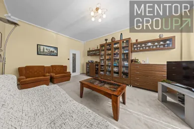 Na predaj 4-izbový byt, 81 m², Bratislava-Ružinov, Sabinovská