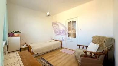 Na predaj 3-izbový byt, 65 m², Senec, Družstevná