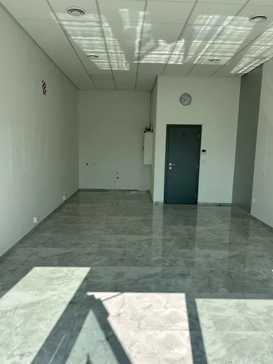 Komerčné priestory na prenájom, Bratislava-Ružinov · €1 600