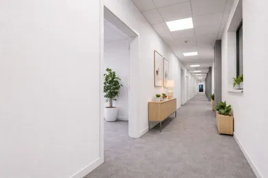 Na prenájom objekt, 390 m², Trnava