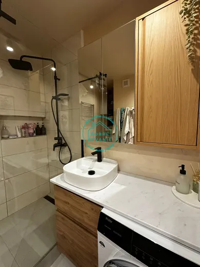Na prenájom 3-izbový byt, 78 m², Nové Zámky, Novomestská