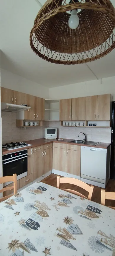 Na predaj 3-izbový byt, 60 m², Prešov, Kotrádova