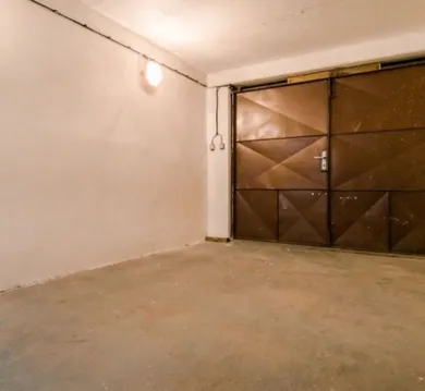 Eladó objektumok, Bratislava-Petržalka · €65 000