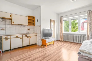Na predaj 6-izbový dom, 245 m², Veľký Meder