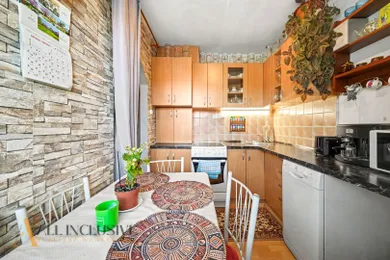 Na predaj 1-izbový byt, 28 m², Dunajská Streda, Nám.SNP