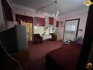 Na predaj 6-izbový dom, 70 m², Kamenica nad Hronom