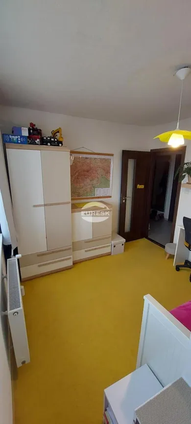 Na predaj 3-izbový byt, 58 m², Humenné, Třebíčska