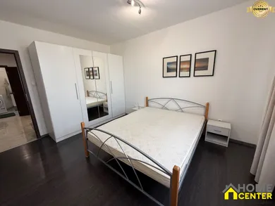 Na prenájom 3-izbový byt, 82 m², Nové Zámky, Ľ Štúra