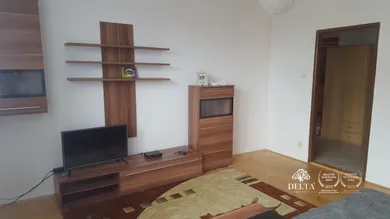 Na prenájom 2-izbový byt, 65 m², Poprad, Francisciho