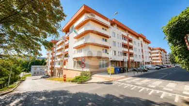 Byty na prenájom 1-izbový, Banská Bystrica · €600