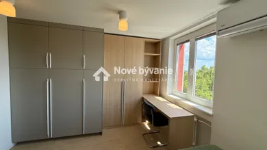 Na predaj 2-izbový byt, 54 m², Bratislava-Rača, Hečkova